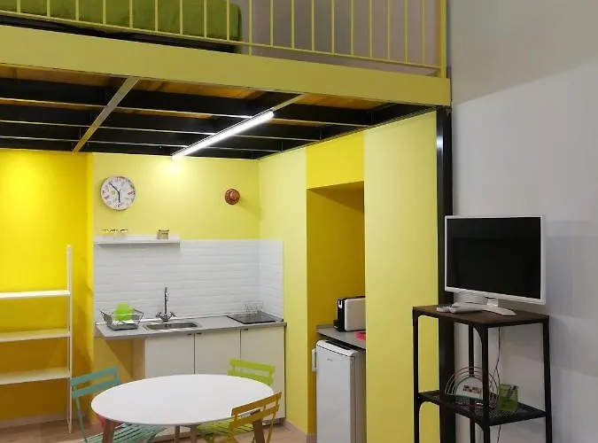 2 Lofts * トリノ